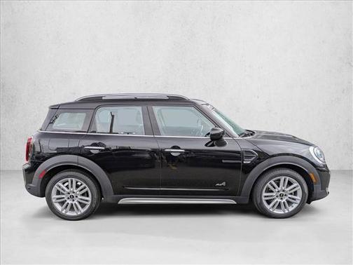 2022 MINI Countryman Cooper