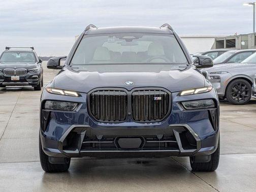 2026 BMW X7 M60i
