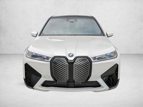 2025 BMW iX M60