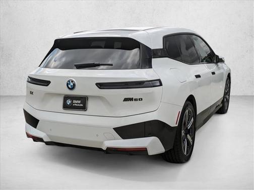 2025 BMW iX M60