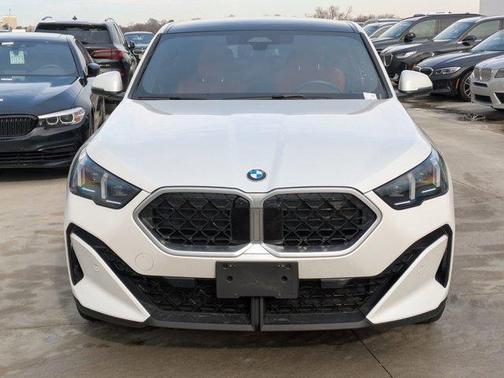 2025 BMW X2 xDrive28i