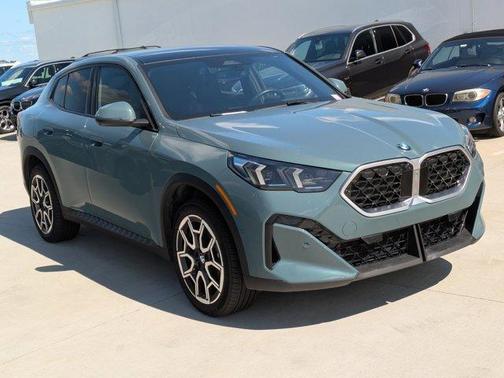 2025 BMW X2 xDrive28i