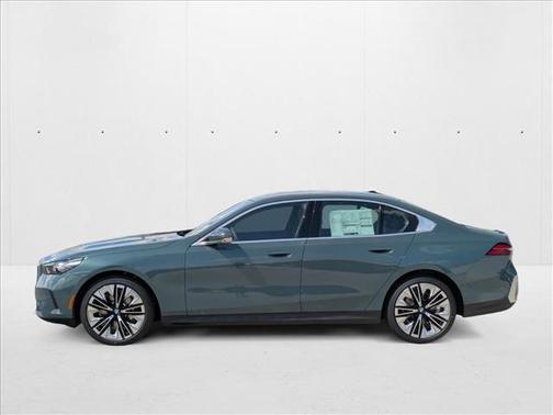 2026 BMW 530 i xDrive