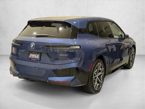 2025 BMW iX xDrive50