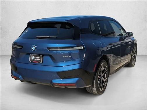 2025 BMW iX xDrive50