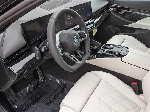 2025 BMW 530 i xDrive