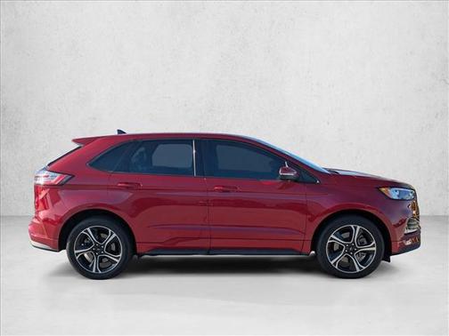 2022 Ford Edge ST