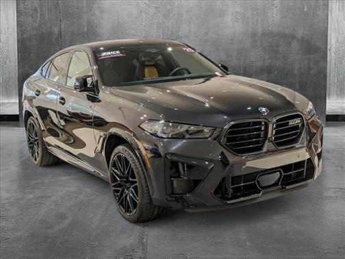 2025 BMW X6 M Base
