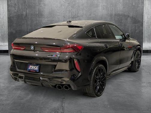2025 BMW X6 M Base
