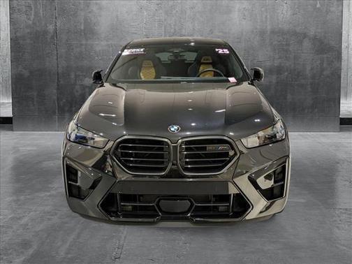2025 BMW X6 M Base