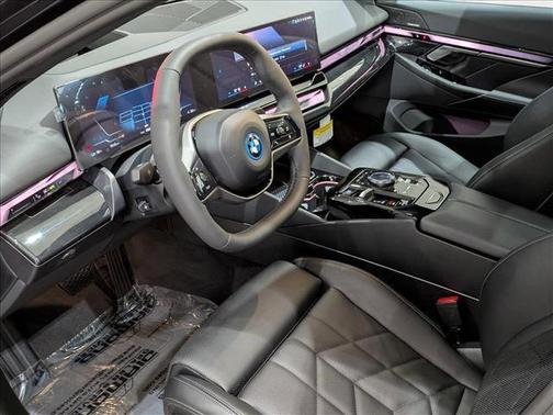 2026 BMW i5 xDrive40
