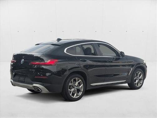2024 BMW X4 xDrive30i