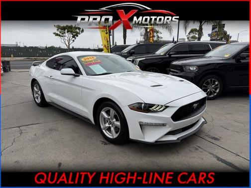 Oxford White 2018 Ford Mustang EcoBoost