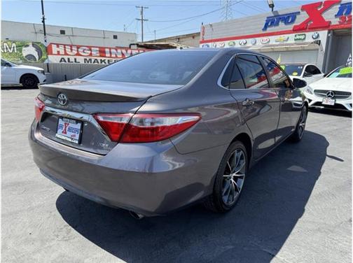 2015 Toyota Camry XSE
