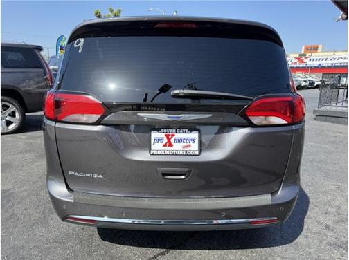 2019 Chrysler Pacifica Touring L