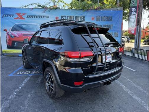 2017 Jeep Grand Cherokee Trailhawk