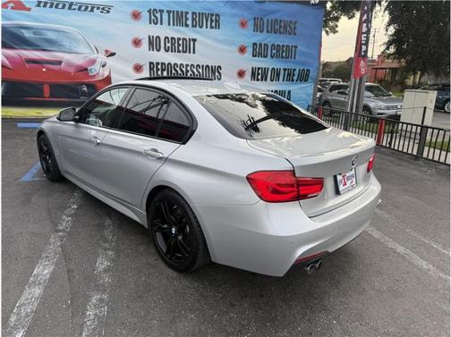 2017 BMW 330 330i Sedan 4D