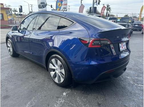 2021 Tesla Model Y Standard Range Rear-Wheel Drive