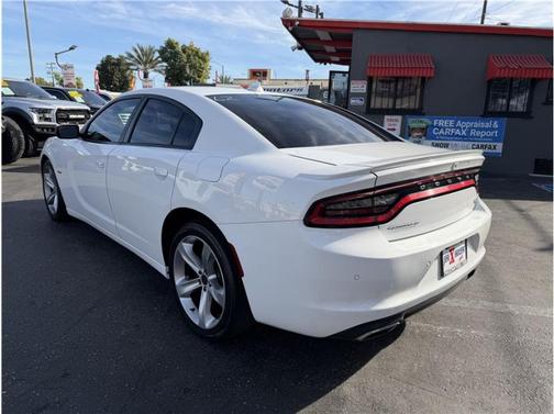 2018 Dodge Charger R/T
