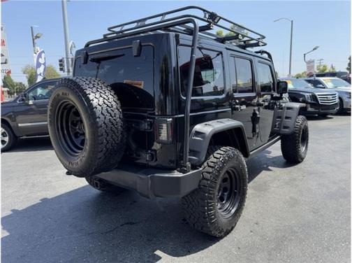 2015 Jeep Wrangler Unlimited Sahara