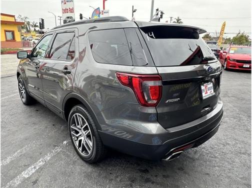 2017 Ford Explorer sport