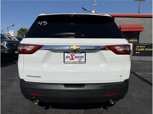 2020 Chevrolet Traverse LT Cloth