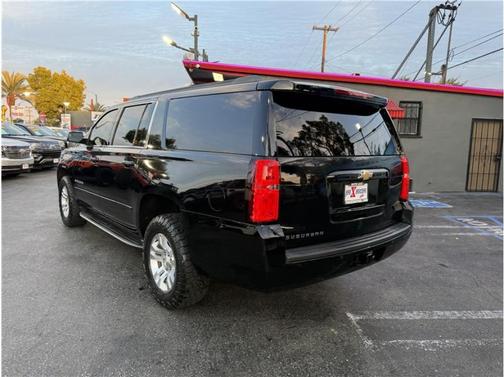 2017 Chevrolet Suburban LS