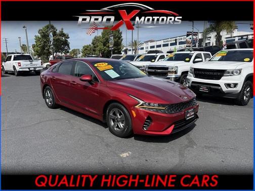 Glacial White Pearl 2022 Kia K5 GT-Line