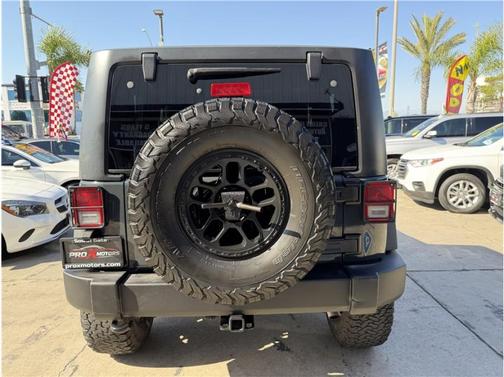 Rhino Clearcoat 2017 Jeep Wrangler Sport