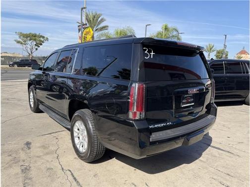 Onyx Black 2016 GMC Yukon XL SLT