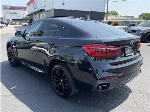 Black 2019 BMW X6 sDrive35i