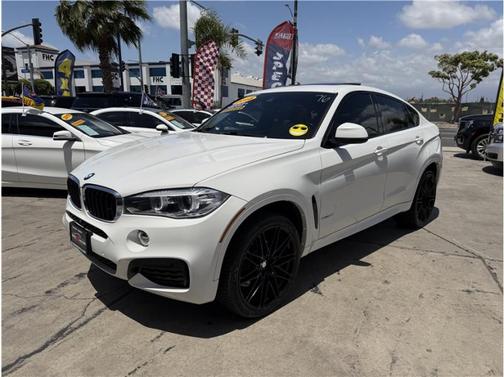 White 2018 BMW X6 sDrive35i