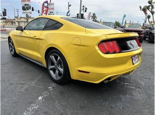 2016 Ford Mustang V6