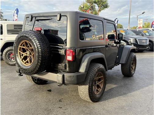 2016 Jeep Wrangler Sport