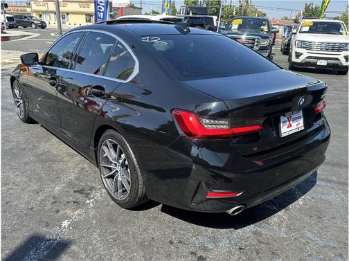 2019 BMW 330 330i Sedan 4D