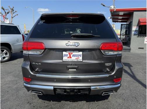 2018 Jeep Grand Cherokee Summit