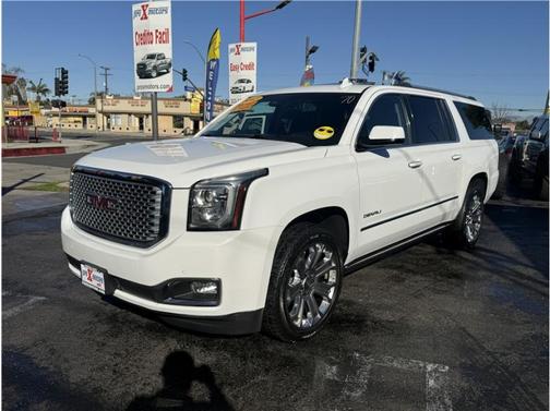 2017 GMC Yukon XL Denali