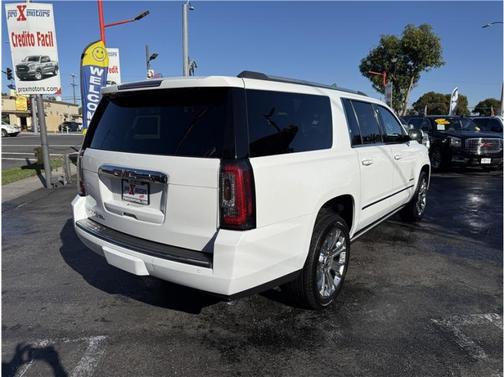 2017 GMC Yukon XL Denali