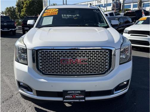White 2017 GMC Yukon Denali