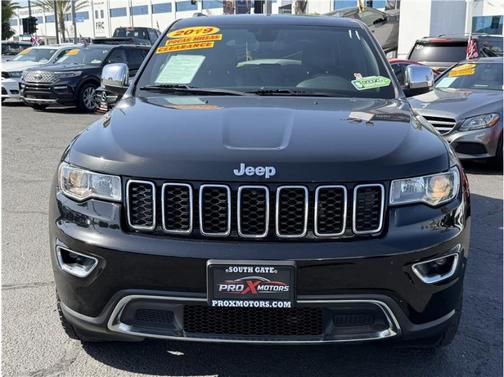 Diamond Black Crystal Pearlcoat 2019 Jeep Grand Cherokee Limited