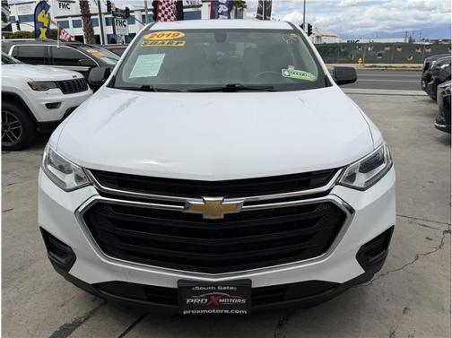 Summit White 2020 Chevrolet Traverse LS
