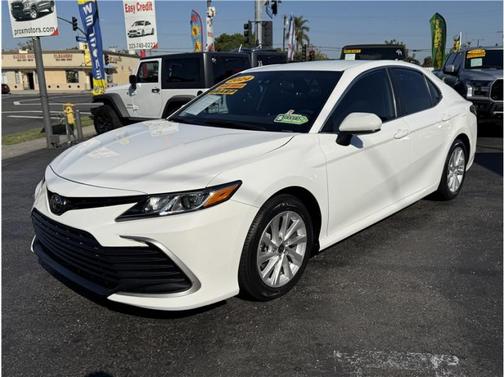 2024 Toyota Camry LE
