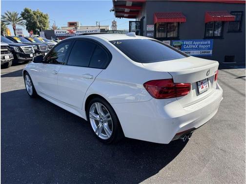 2016 BMW 328 328i Sedan 4D