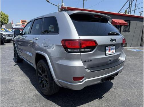 2019 Jeep Grand Cherokee Altitude
