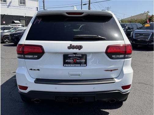Bright White Clearcoat 2020 Jeep Grand Cherokee Trailhawk