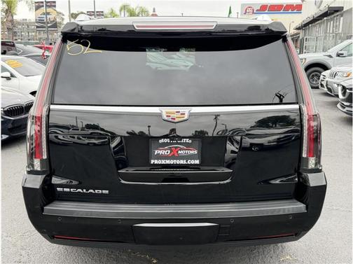 2019 Cadillac Escalade ESV Sport Platinum