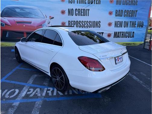 2019 Mercedes-Benz C-Class C 300 Sedan 4D