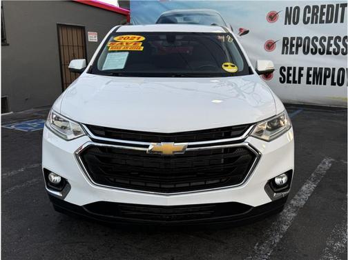 2021 Chevrolet Traverse LT Cloth