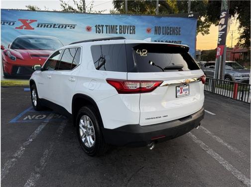 2021 Chevrolet Traverse LT Cloth