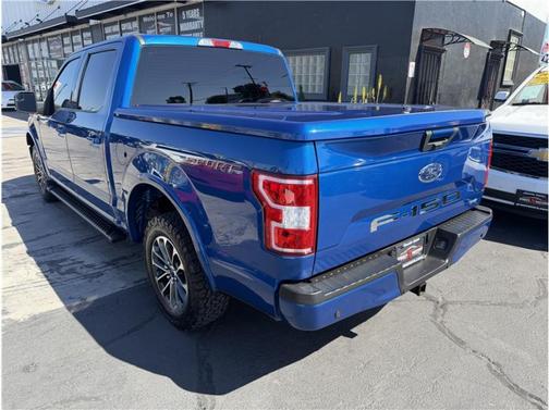 Blue 2018 Ford F-150 XLT